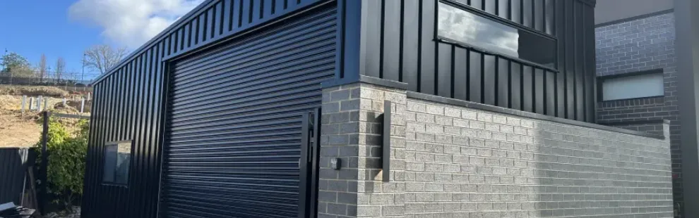Modern Black Monopitch Colorbond Shed Roller Door